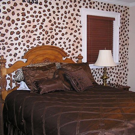 Shalom House Bed And Breakfast Tifton Room photo